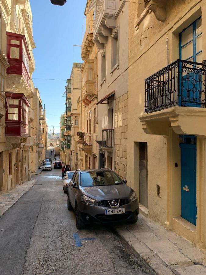 Valletta Studio-Hosted By Sweetstay Екстериор снимка